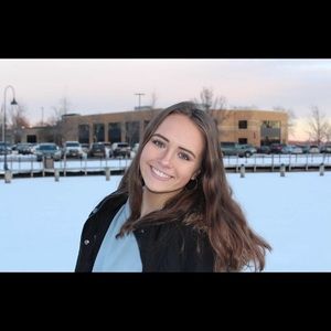 Meet your Posher, Taylor